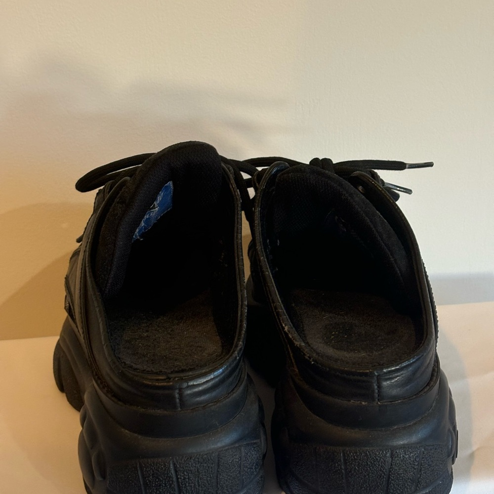 Buffalo Black Platform Slip-On Lace Shoes - Picture 2 of 4